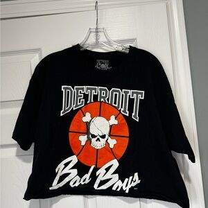 Detroit Cropped Bad Boys Graphic T-Shirt